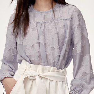 *LOOKING TO BUY* Wilfred Lourdes Blouse in XS and Lavender colour